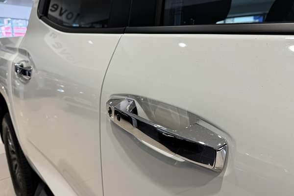 2024 Mitsubishi Triton GLS MV