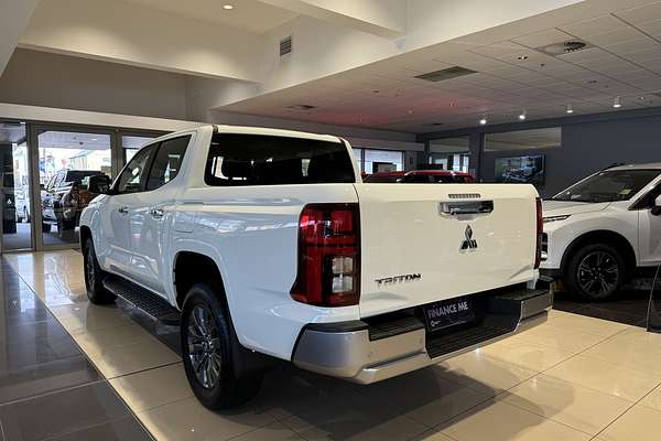 2024 Mitsubishi Triton GLS MV