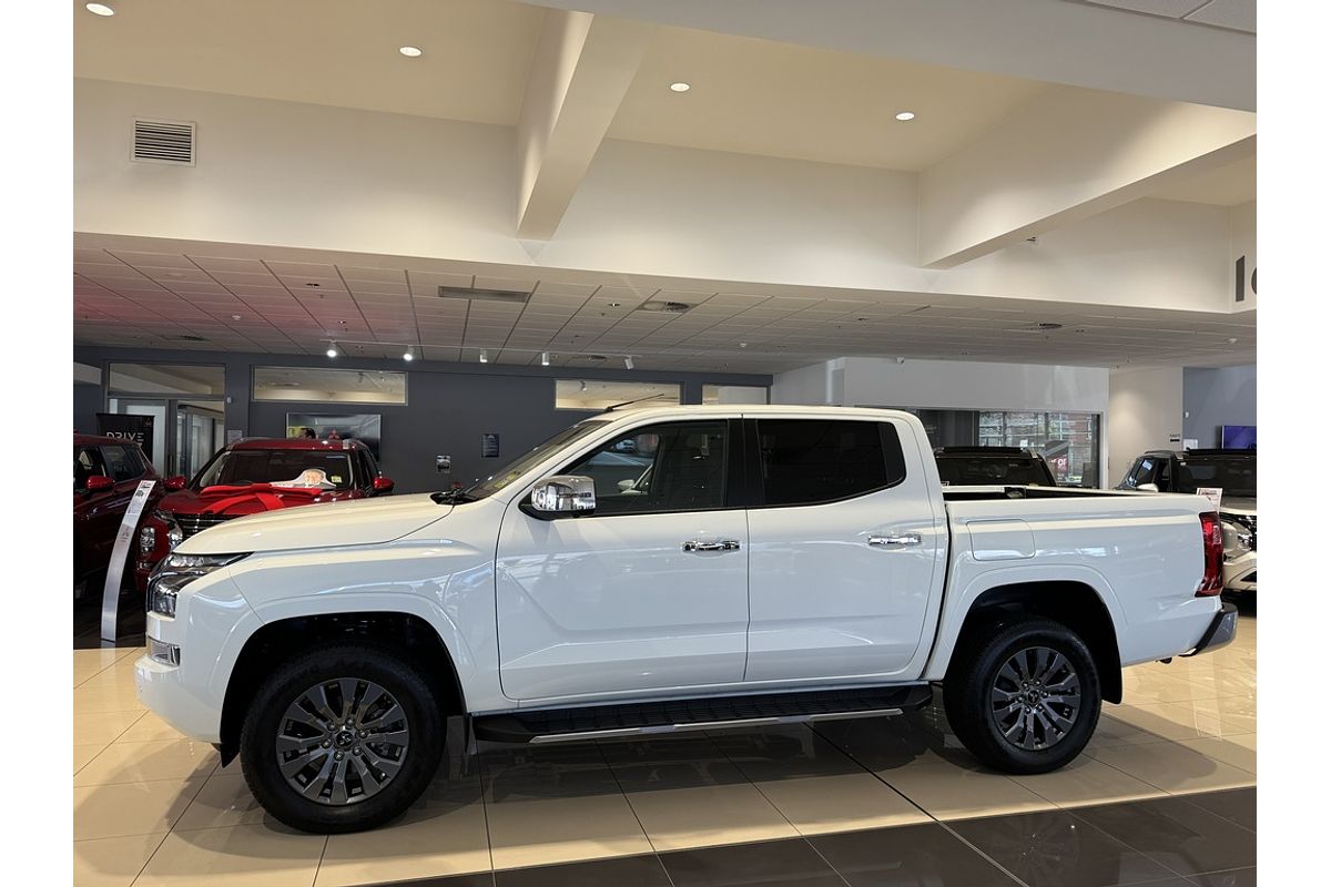2024 Mitsubishi Triton GLS MV