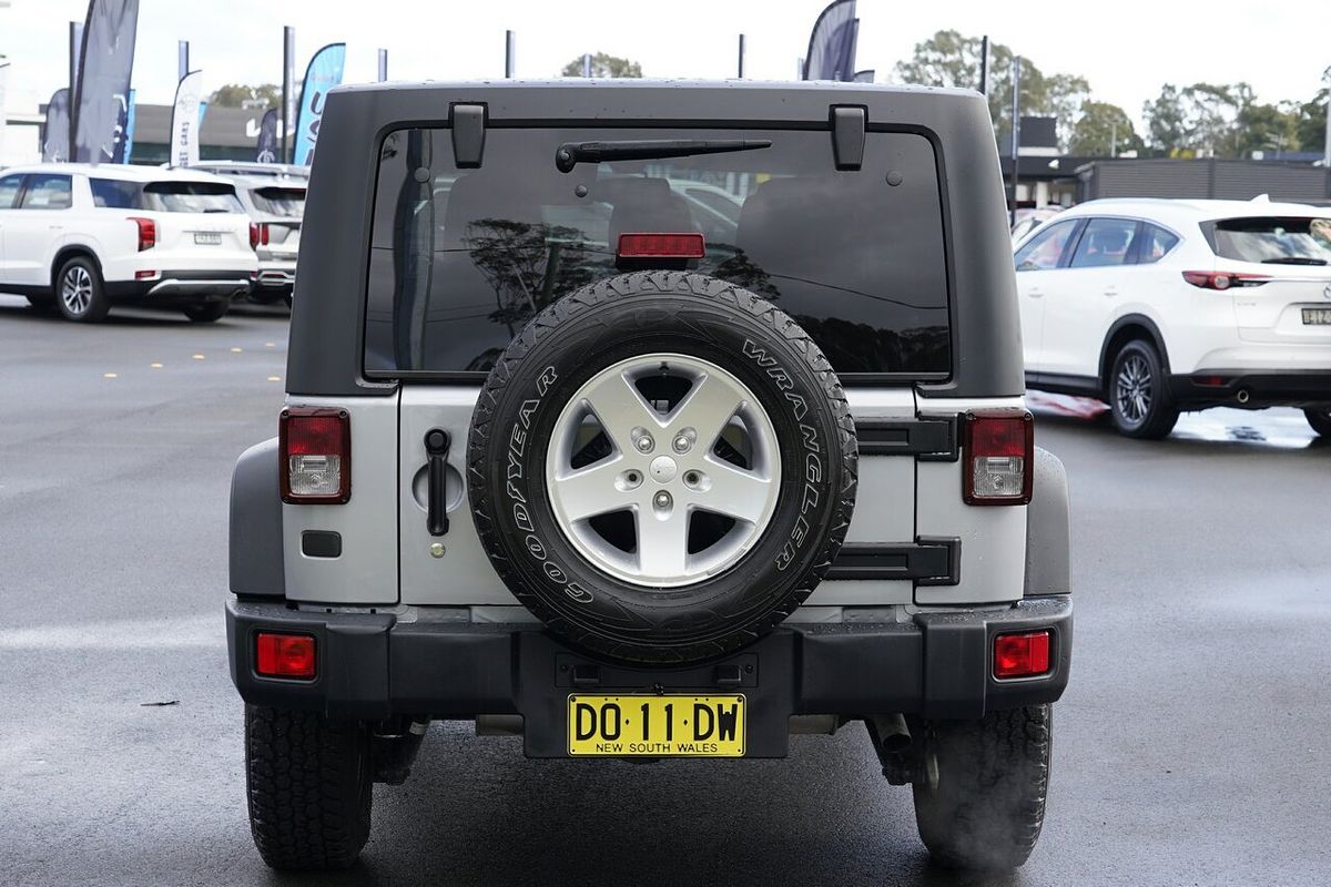 2014 Jeep Wrangler Unlimited Sport JK