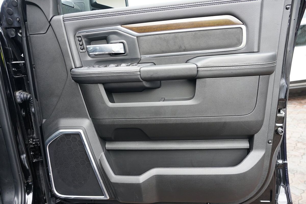 2023 RAM 2500 Laramie DJ 4X4