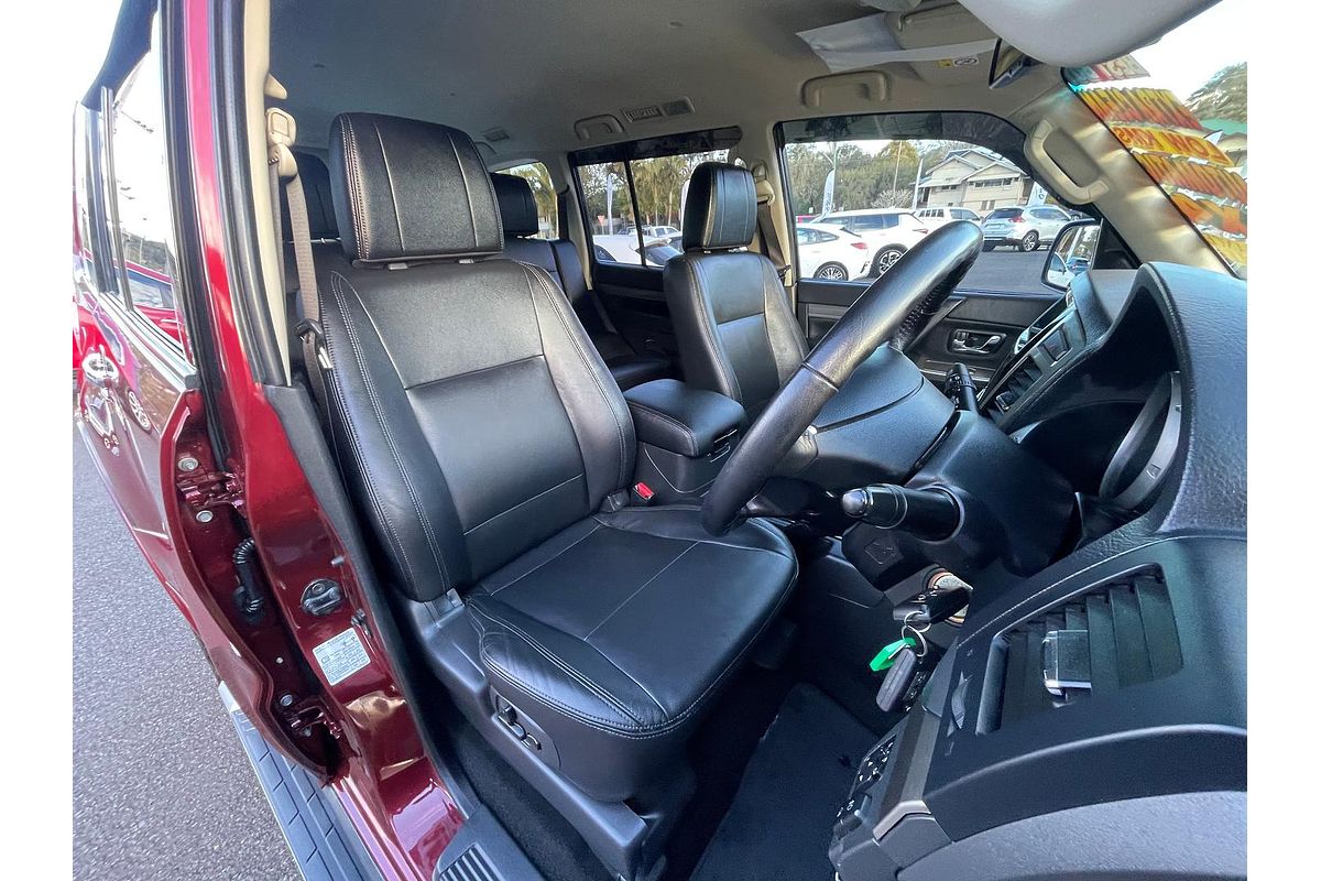 2019 Mitsubishi Pajero GLS Leather Option NX