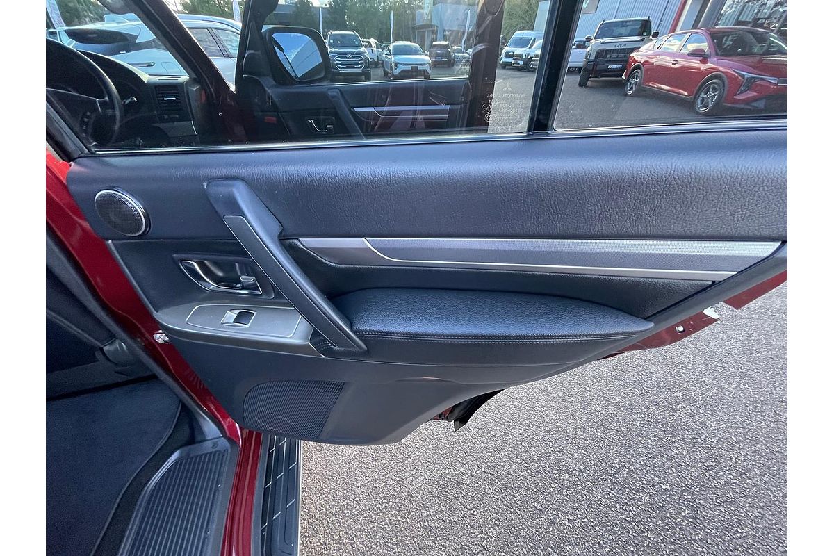 2019 Mitsubishi Pajero GLS Leather Option NX