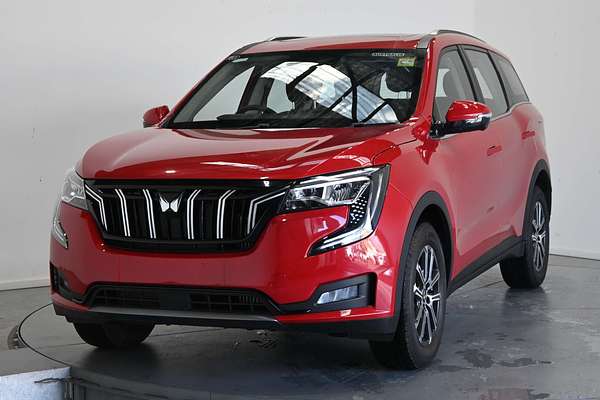 2025 Mahindra XUV700 AX7L