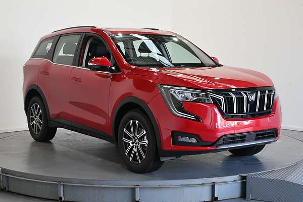 2025 Mahindra XUV700 AX7L