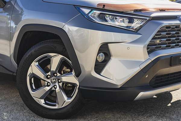 2020 Toyota RAV4 GXL MXAA52R