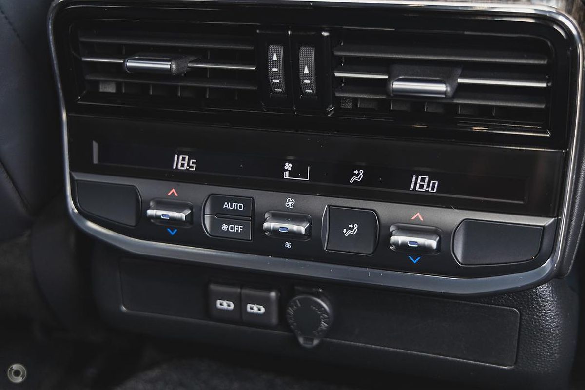 2022 Toyota Landcruiser VX FJA300R