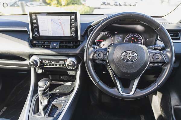 2020 Toyota RAV4 GXL MXAA52R