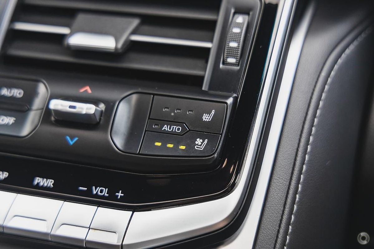 2022 Toyota Landcruiser VX FJA300R