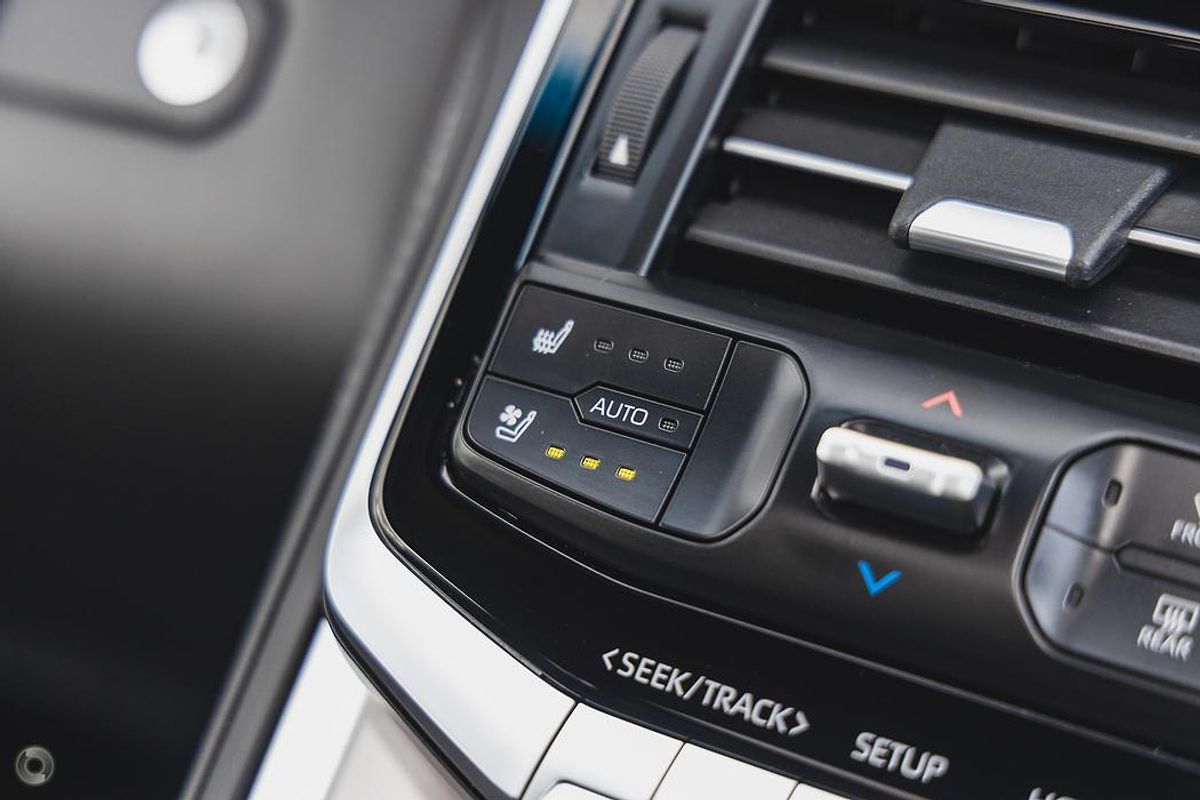 2022 Toyota Landcruiser VX FJA300R