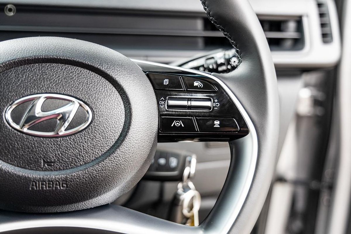 2024 Hyundai STARIA LOAD US4.V2