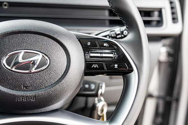2024 Hyundai STARIA LOAD US4.V2