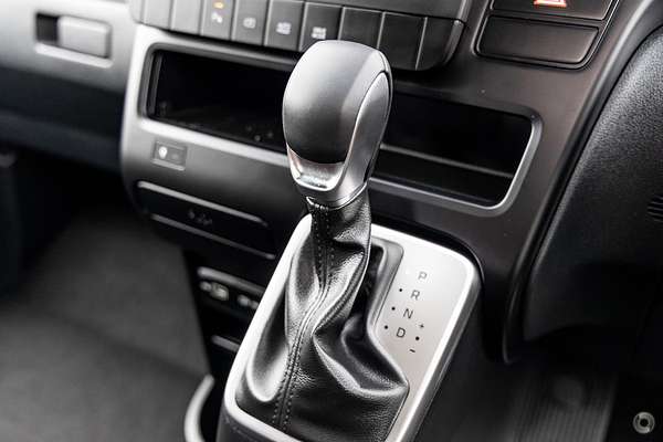 2024 Hyundai STARIA LOAD US4.V2