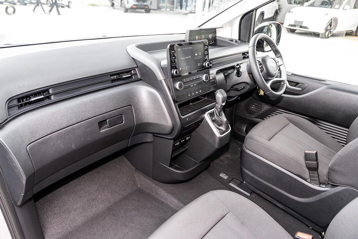 2024 Hyundai STARIA LOAD US4.V2