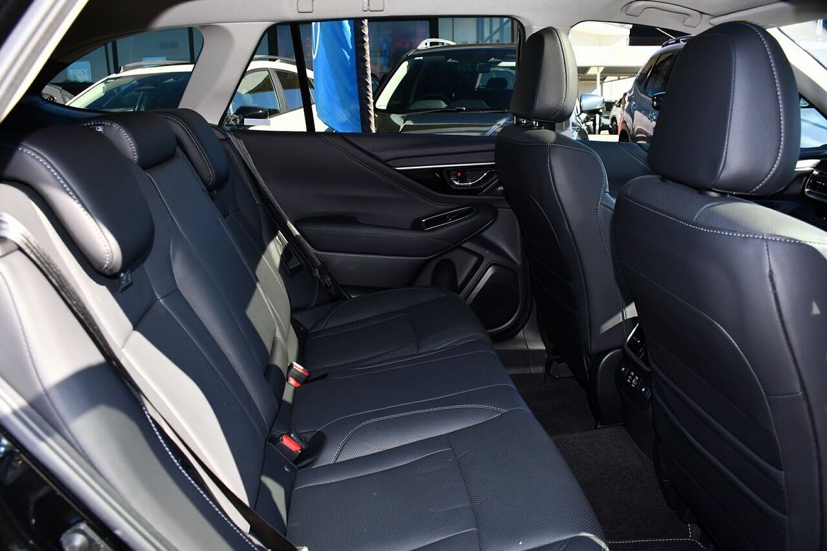 2025 Subaru Outback AWD Touring 6GEN
