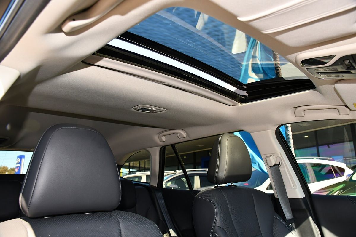 2025 Subaru Outback AWD Touring 6GEN