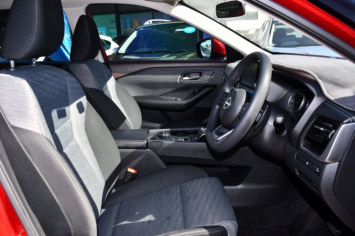 2023 Nissan X-TRAIL ST T33