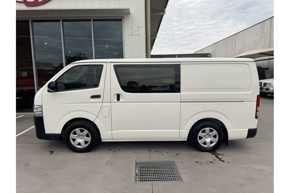 2015 Toyota Hiace TRH201R LWB