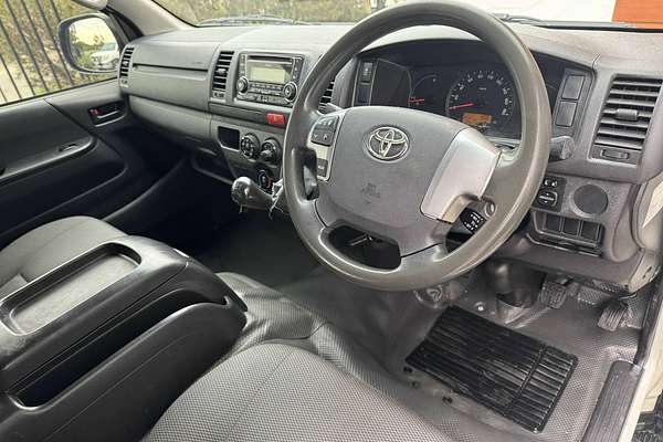 2015 Toyota Hiace TRH201R LWB