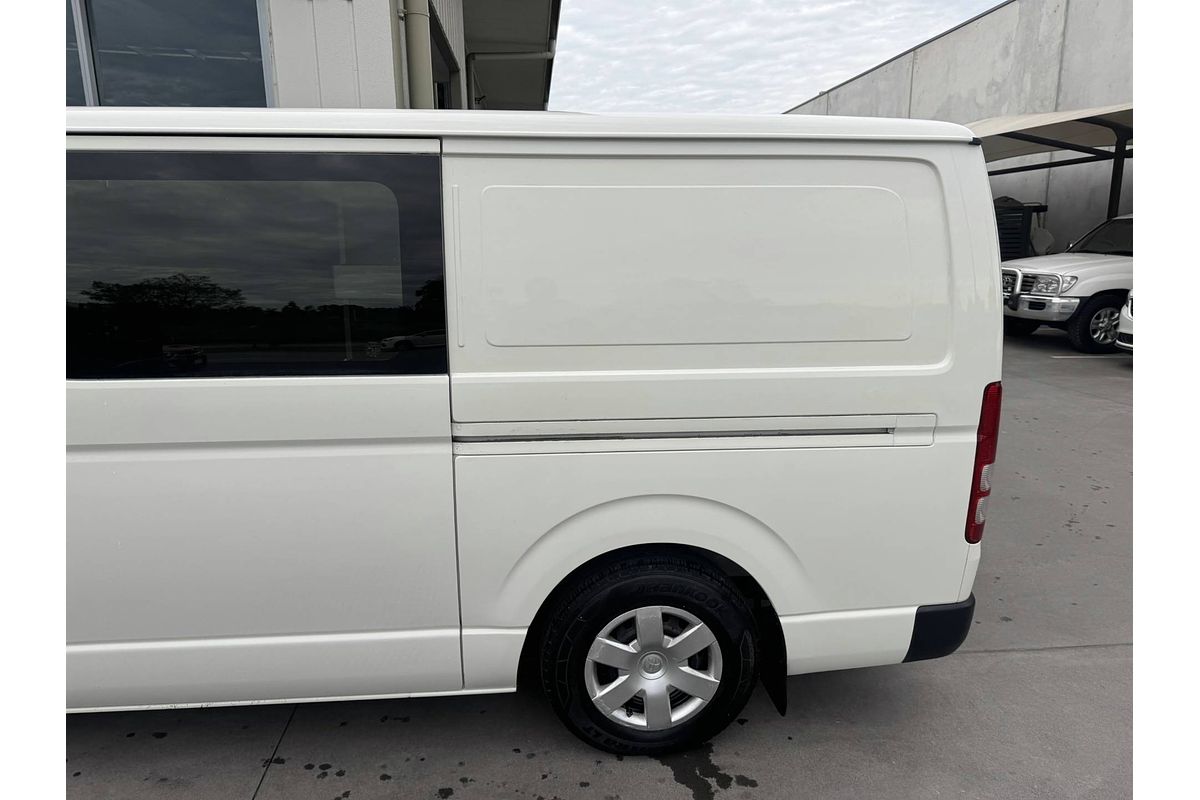 2015 Toyota Hiace TRH201R LWB