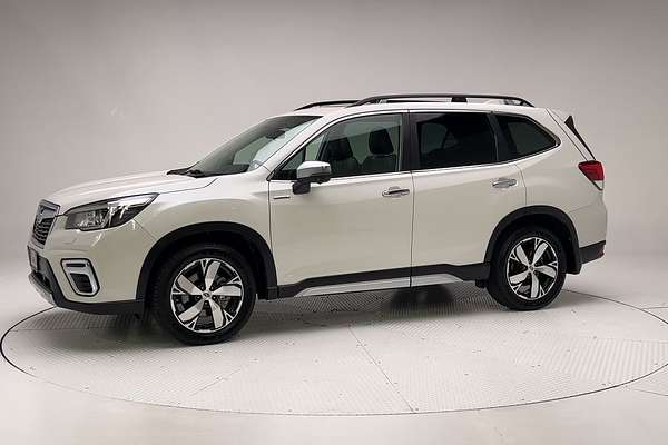 2020 Subaru Forester Hybrid S S5