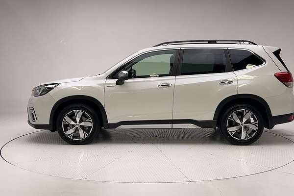 2020 Subaru Forester Hybrid S S5