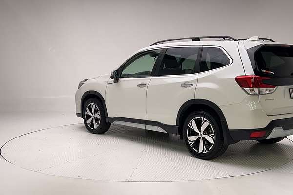 2020 Subaru Forester Hybrid S S5