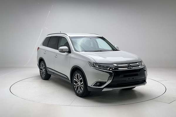 2015 Mitsubishi Outlander LS ZK