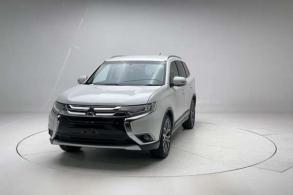 2015 Mitsubishi Outlander LS ZK