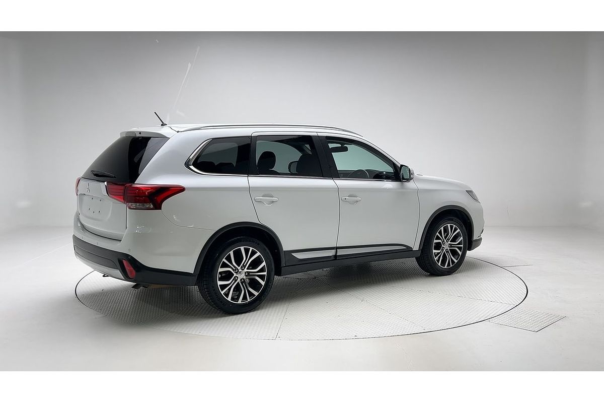 2015 Mitsubishi Outlander LS ZK