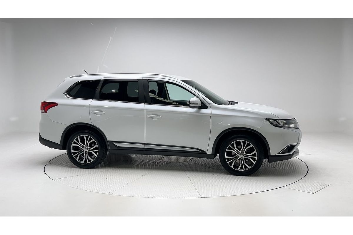 2015 Mitsubishi Outlander LS ZK