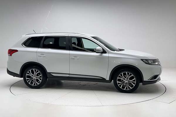 2015 Mitsubishi Outlander LS ZK