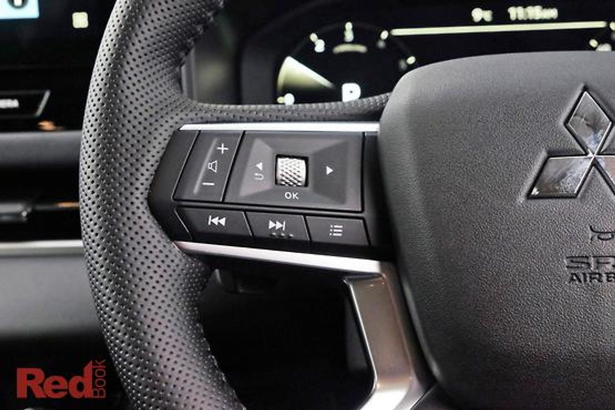 2025 Mitsubishi Outlander Aspire ZM