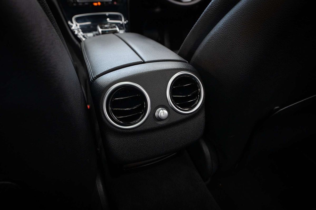 2017 Mercedes-Benz C-Class C350 e W205