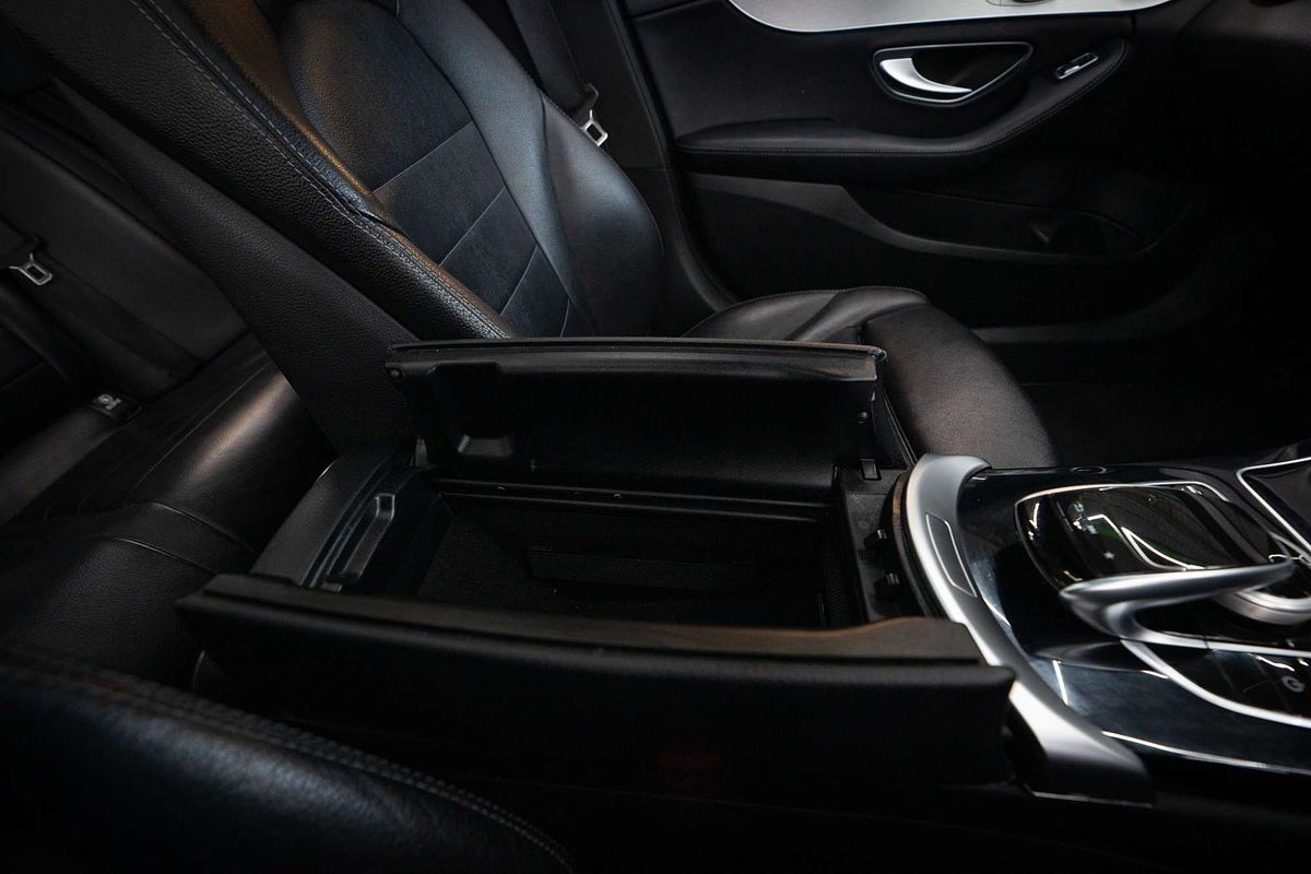 2017 Mercedes-Benz C-Class C350 e W205