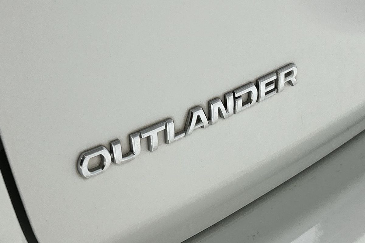 2015 Mitsubishi Outlander LS ZK
