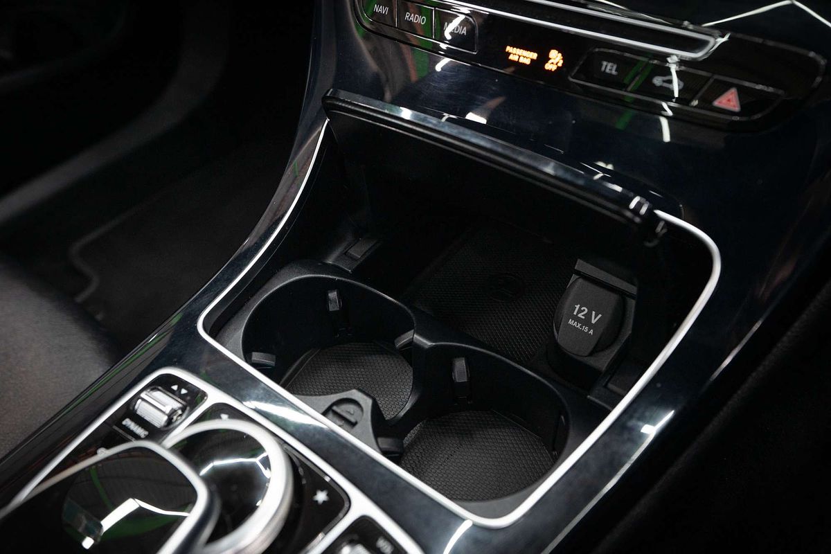 2017 Mercedes-Benz C-Class C350 e W205