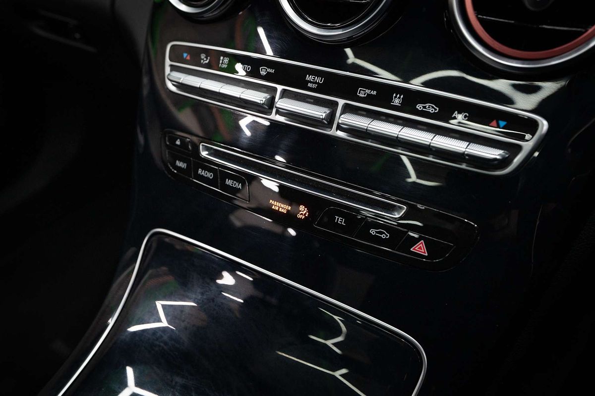 2017 Mercedes-Benz C-Class C350 e W205