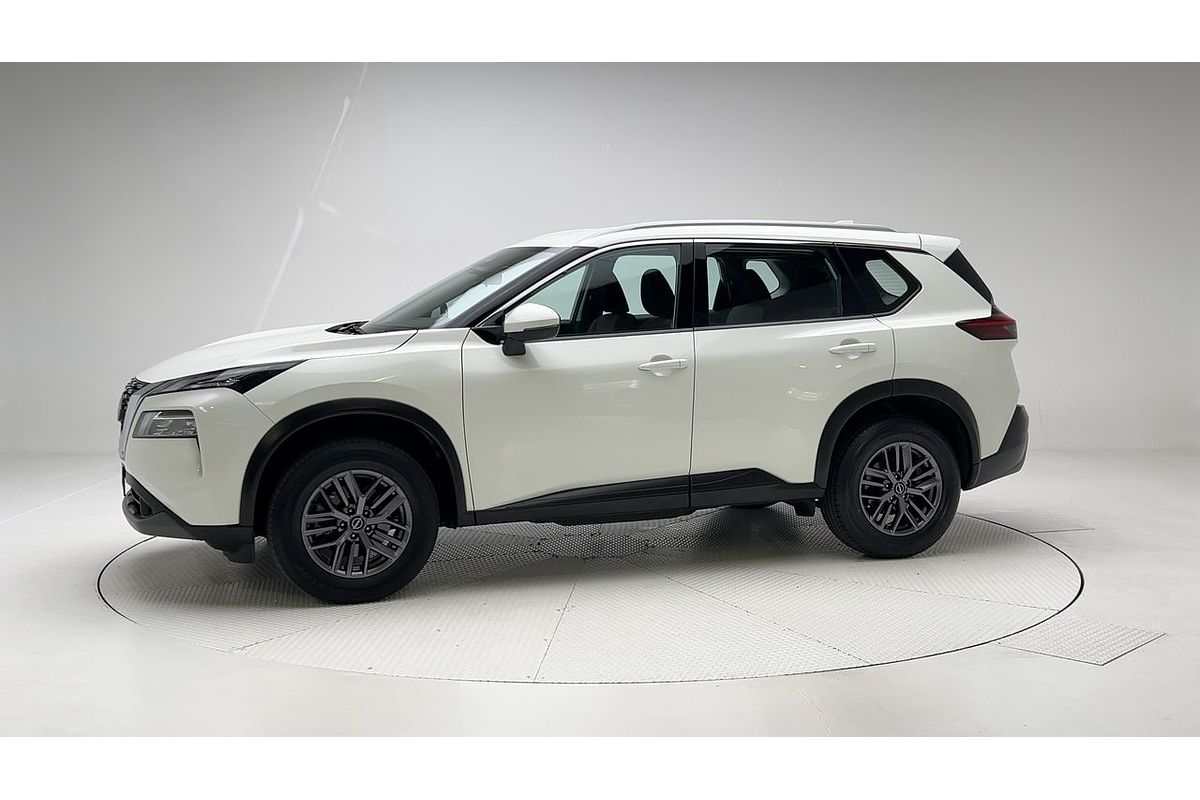 2023 Nissan X-TRAIL ST T33