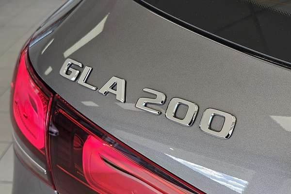 2021 Mercedes-Benz GLA-Class GLA200 H247