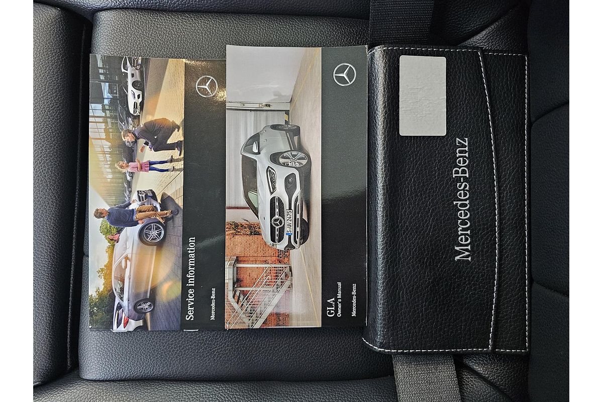 2021 Mercedes-Benz GLA-Class GLA200 H247