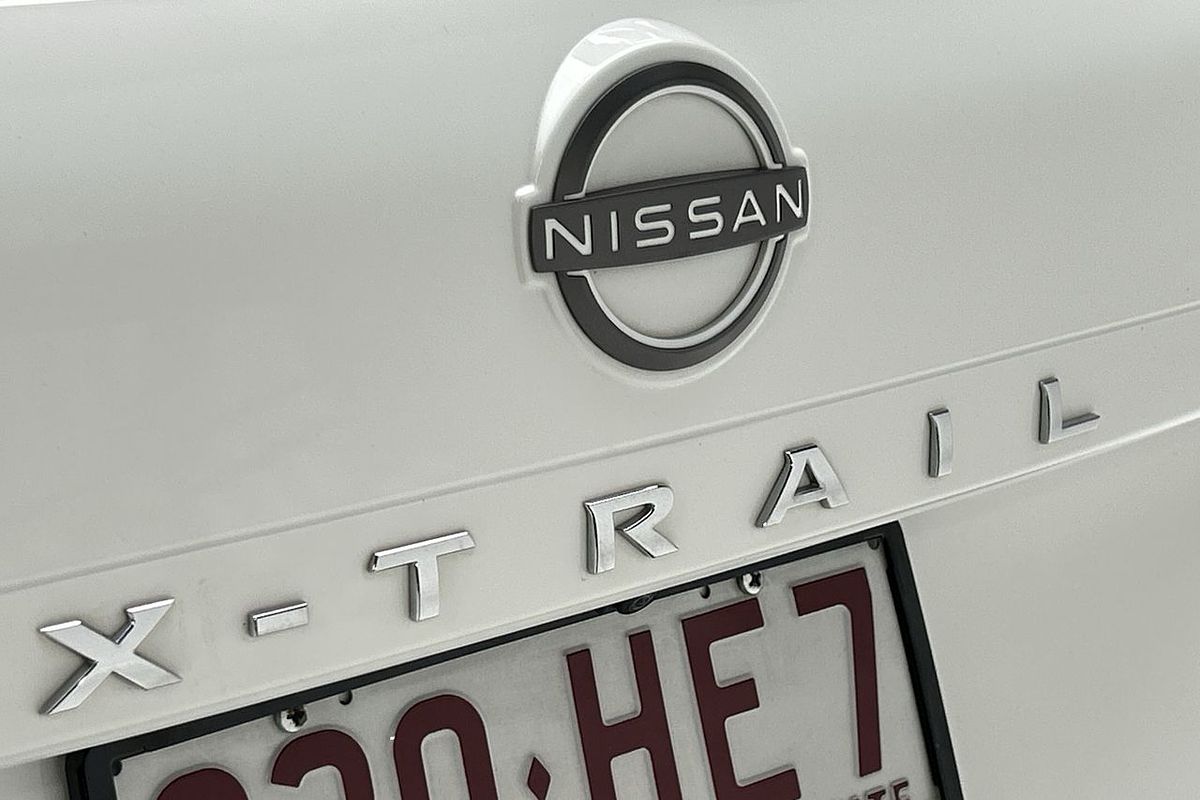 2023 Nissan X-TRAIL ST T33