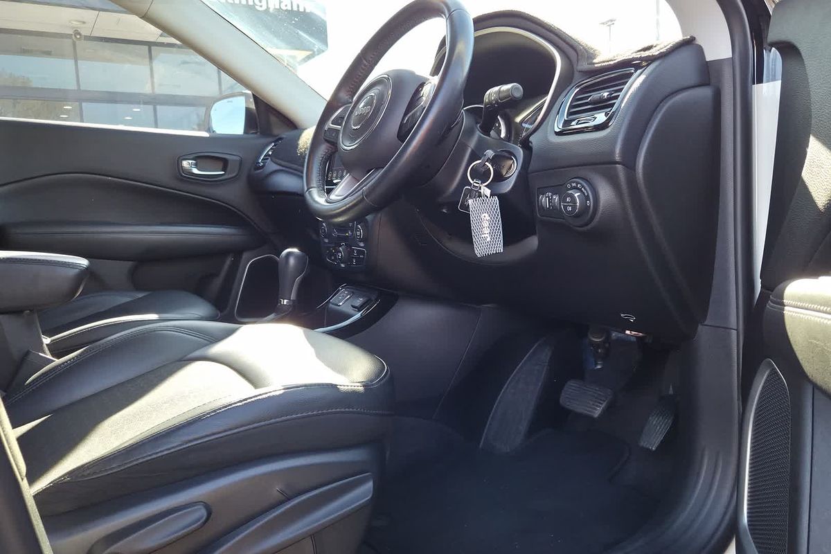 2020 Jeep Compass Night Eagle M6