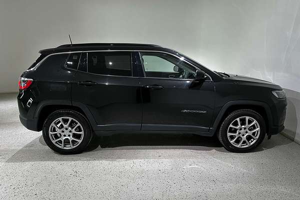 2021 Jeep Compass Launch Edition M6