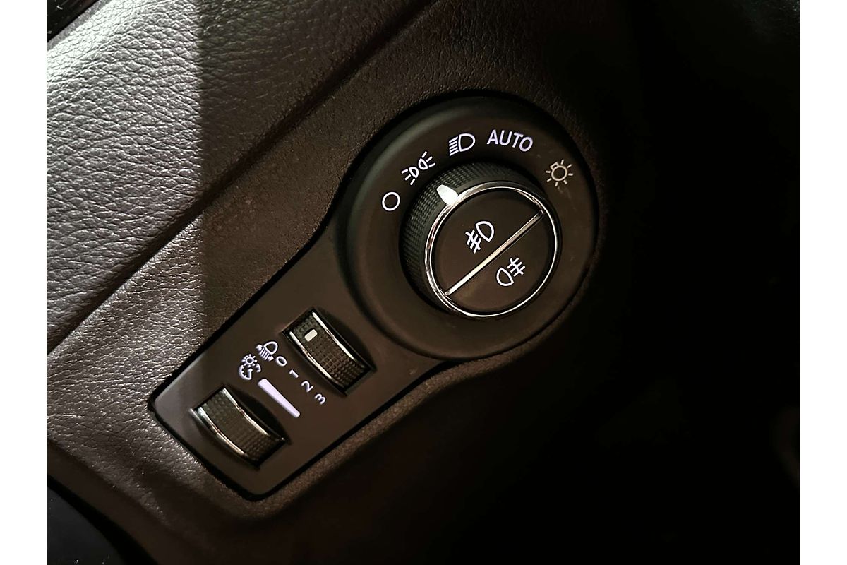 2018 Jeep Compass Limited M6