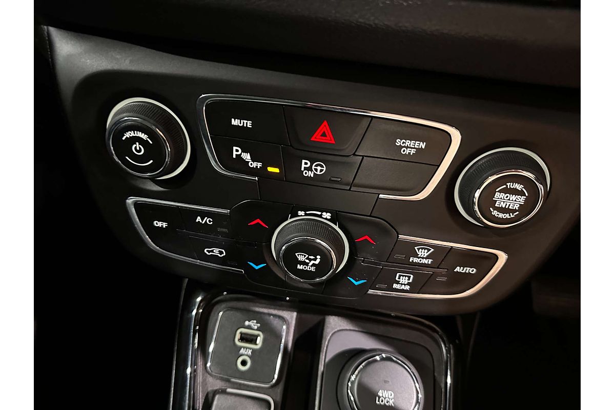 2018 Jeep Compass Limited M6
