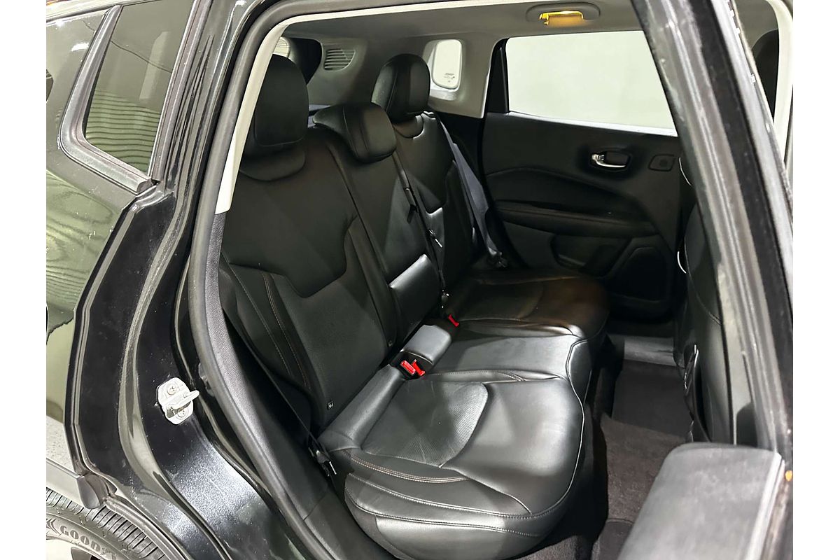 2018 Jeep Compass Limited M6