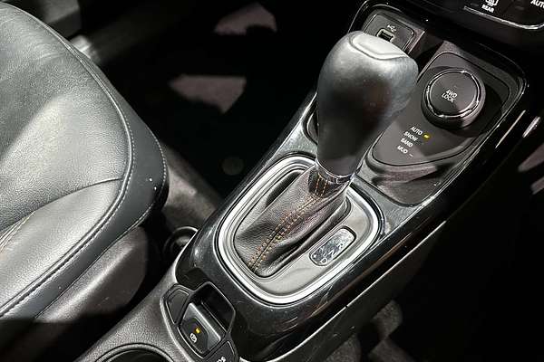 2018 Jeep Compass Limited M6