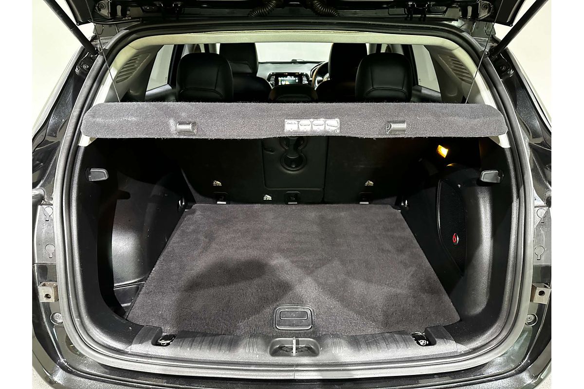 2018 Jeep Compass Limited M6