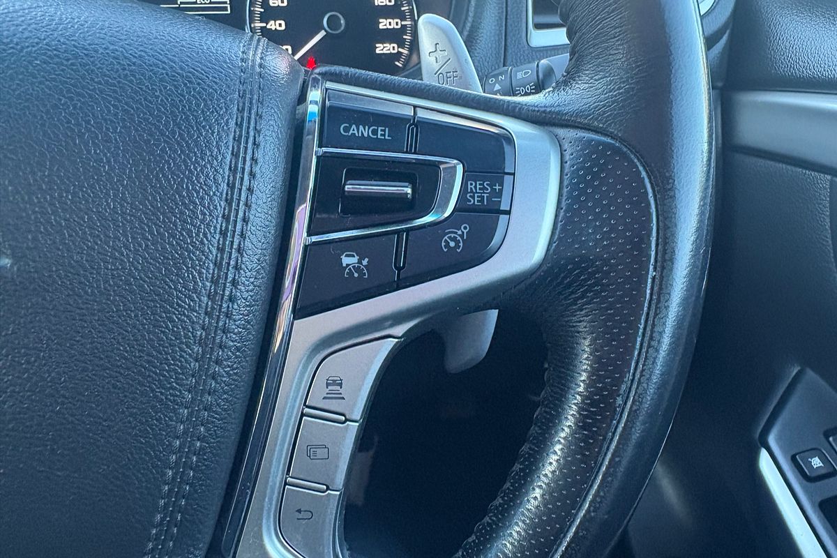 2016 Mitsubishi Pajero Sport Exceed QE